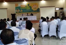 Bupati Wakatobi Launching Gerakan 1.000 Duta Quran Bupati Wakatobi Launching Gerakan 1.000 Duta Quran