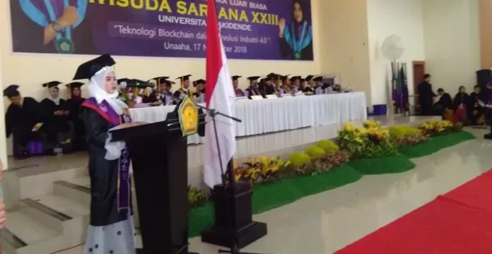Jadi Wisudawati Terbaik, Upi Sry Rahayu : Prestasi Ini untu Kedua Orang Tuaku