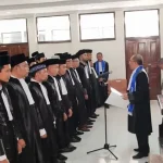 DPN Peradi Lantik 51 Advokat Baru Wilayah Sultra DPN Peradi Lantik 51 Advokat Baru Wilayah Sultra