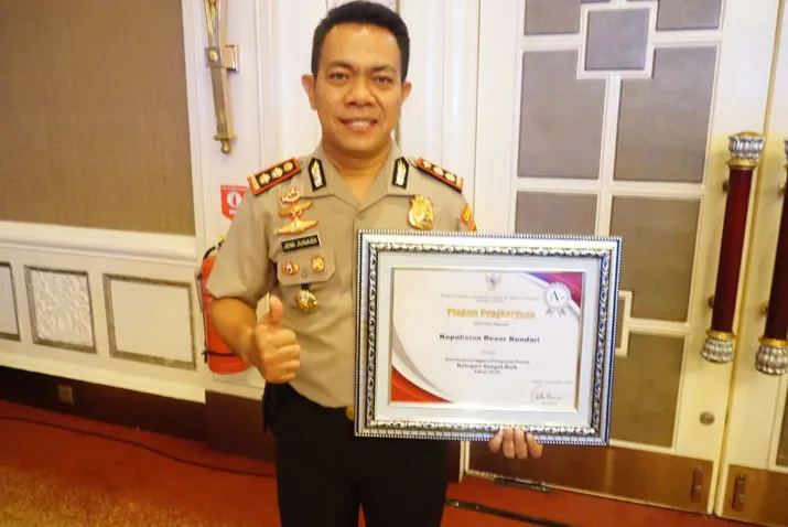 akbp_jemi_junaedi_penghargaan