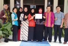 Poltekkes Kemenkes Kendari Resmi Terakreditasi B Poltekkes Kemenkes Kendari Resmi Terakreditasi B