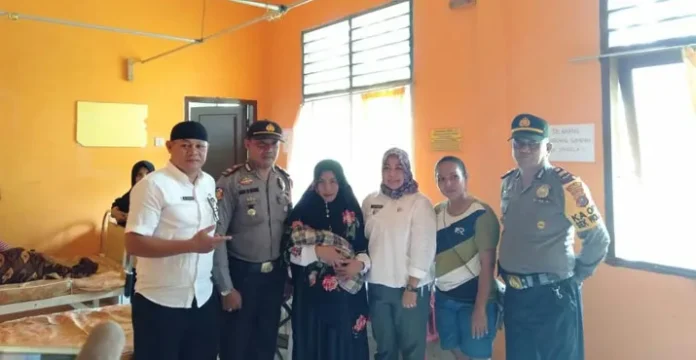 Bayi Perempuan Dalam Tas Ditemukan di Pos Kehutanan Konsel