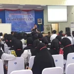 Sulkarnain Kadir: Pemimpin Harus Siap Ambil Resiko Sulkarnain Kadir: Pemimpin Harus Siap Ambil Resiko