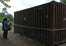Peti Kemas Berisi Limbah Medis Ditemukan di TPA Baubau Peti Kemas Berisi Limbah Medis Ditemukan di TPA Baubau