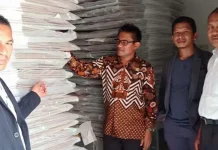 Kotak Suara Kardus di Muna Capai 3.357 Kotak Suara Kardus di Muna Capai 3.357