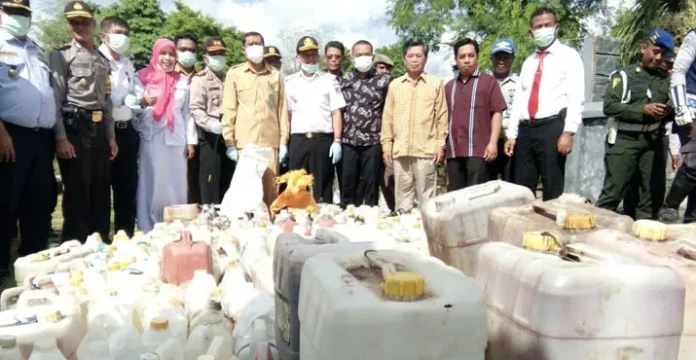 Polres Muna dan Polres Wakatobi Musnahkan Miras Tradisional dan Pabrikan
