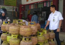 Pastikan Pasokan Elpiji 3 Kg, Pertamina Cek Langsung di Pangkalan Pastikan Pasokan Elpiji 3 Kg, Pertamina Cek Langsung di Pangkalan