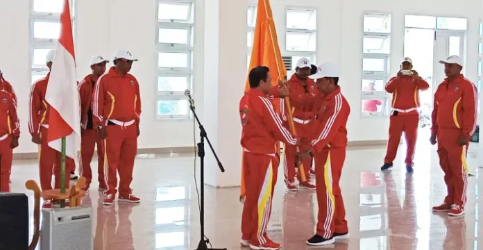 pelepasan_atlet_butur Lepas Kontingen di Porprov, Sekda Butur Optimis Raih Medali