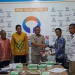 Ombudsman Sultra Beri Rapor Merah untuk Empat Daerah Ini Ombudsman Sultra Beri Rapor Merah untuk Empat Daerah Ini