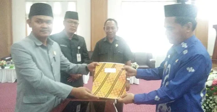 Setujui RAPBD 2019, 4 Fraksi DPRD Konut Komentari Program Kerja Pemda
