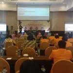 Rektor UHO: Teknologi Harus Bisa Menjaga Eksitensi Kearifan Lokal Rektor UHO: Teknologi Harus Bisa Menjaga Eksitensi Kearifan Lokal