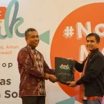 Telkomsel Ciptakan Generasi Milenial Anti Hoaks Telkomsel Ciptakan Generasi Milenial Anti Hoaks