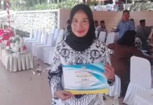 Tips Guru Berprestasi Ala Ibu Verawati Tips Guru Berprestasi Ala Ibu Verawati