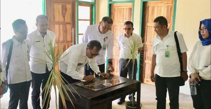 Sekditjen KSDAE Resmikan Wisma Cinta Alam Balai TNRAW