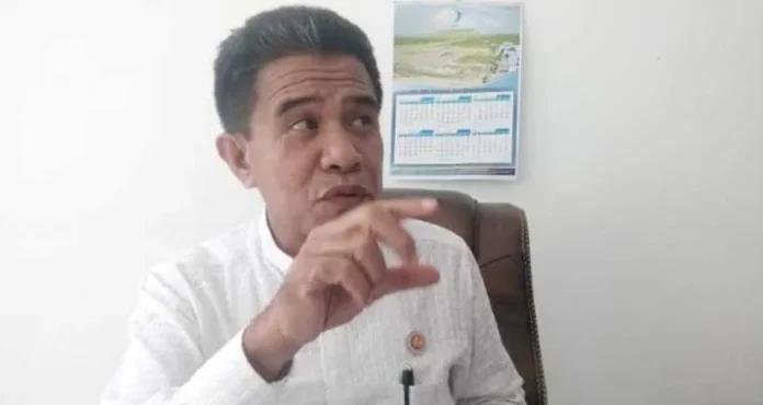 Kepala Dispenda Muna, Ari Asis