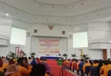 Pembekalan KKN UHO, Mahasiswa Dihimbau Tak Ikut Politik Praktis Pembekalan KKN UHO, Mahasiswa Dihimbau Tak Ikut Politik Praktis