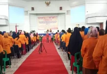 Pembekalan KKN, Zamrun Minta Mahasiswa Edukasi Masyarakat Pembekalan KKN, Zamrun Minta Mahasiswa Edukasi Masyarakat