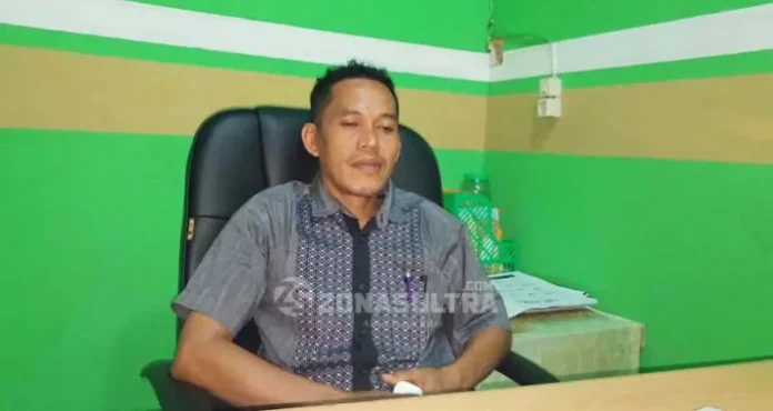 Koordinator Devisi Data dan Informasi, KPUD Bombana, Muhammad Safril