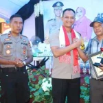 Kapolres Bombana Minta Peredaran Miras di Polbar Berkurang Kapolres Bombana Minta Peredaran Miras di Polbar Berkurang