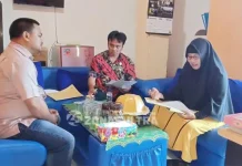 107 Pendaftar Relawan Demokrasi Diuji di Kantor KPUD Bombana 107 Pendaftar Relawan Demokrasi Diuji di Kantor KPUD Bombana