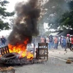 Breaking News: Penertiban Pasar Panjang, Satpol PP Dihadang Pedagang Breaking News: Penertiban Pasar Panjang, Satpol PP Dihadang Pedagang