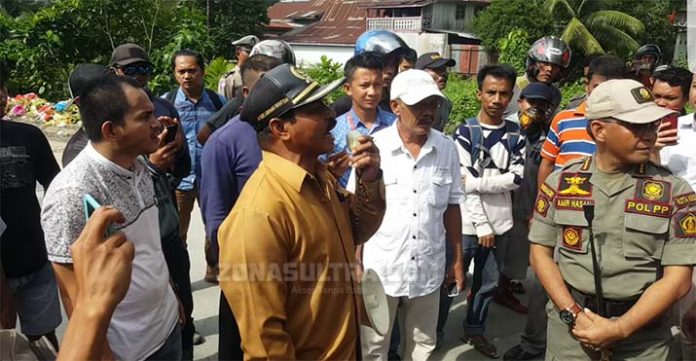 Anggota DPRD Kota Kendari La Ode Lawawa Minta Pol PP Tidak Lakukan Pembongkaran