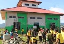 Di Bombana, TNI dan Polri Kerja Sama Rehab Rumah Ibadah Di Bombana, TNI dan Polri Kerja Sama Rehab Rumah Ibadah