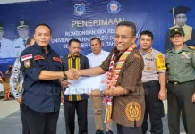 Mahasiswa KKN UHO Diminta Sukseskan Program Pembangunan di Mubar Mahasiswa KKN UHO Diminta Sukseskan Program Pembangunan di Mubar