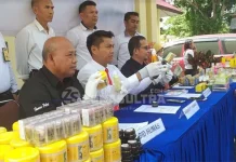 Polda Sultra Sita Ratusan Kosmetik, Kebanyakan Pemutih Kulit Polda Sultra Sita Ratusan Kosmetik, Kebanyakan Pemutih Kulit