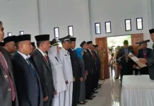 Bupati Mubar Kembali Lantik 127 Pejabat Esolon III dan IV Bupati Mubar Kembali Lantik 127 Pejabat Esolon III dan IV