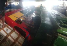 Dihantam Ombak Teluk Bone, 4 Bus Terbalik dalam KMP Permata