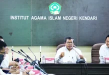 Rektor IAIN Kendari Serahkan Pagu Anggaran Tahun 2019 Rektor IAIN Kendari Serahkan Pagu Anggaran Tahun 2019