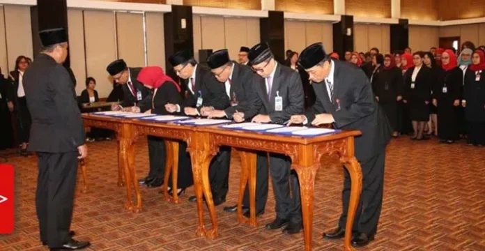 Gubernur BI Lantik 8 Pejabat Baru, Termasuk Kepala BI Sultra