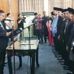 Lantik Pengawas Pemkot, Plt Wali Kota Tekankan Profesionalitas Kerja Lantik Pengawas Pemkot, Plt Wali Kota Tekankan Profesionalitas Kerja