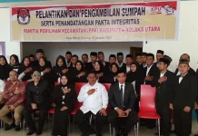 KPU Kolut Lantik 30 Anggota PPK Tambahan KPU Kolut Lantik 30 Anggota PPK Tambahan