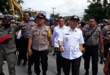 Penertiban Pedagang Pasar Panjang Ditunda Penertiban Pedagang Pasar Panjang Ditunda