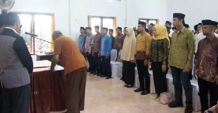 44 Anggota PPK Tambahan Muna Resmi Dilantik