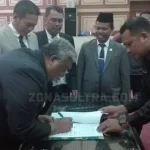 Gubernur Sultra Setujui Lima Perda Inisiatif DPRD Provinsi Gubernur Sultra Setujui Lima Perda Inisiatif DPRD Provinsi