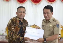 Lepas KKN di Muna, Rektor UHO: Jangan Buat Masalah Lepas KKN di Muna, Rektor UHO: Jangan Buat Masalah