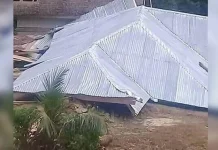 Satu Rumah di Konsel Roboh Diterjang Angin Satu Rumah di Konsel Roboh Diterjang Angin