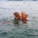 Ruksamin Beri Bantuan Rp50 Juta untuk Kembangkan Budidaya Rumput Laut Ruksamin Beri Bantuan Rp50 Juta untuk Kembangkan Budidaya Rumput Laut