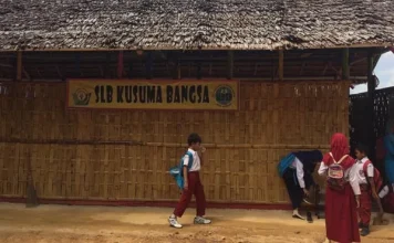 Menumbuhkan Asa, Membangun Mimpi, Kisah Inspiratif Yais Dirikan SLB di Tengah Hutan Sekolah Luar Biasa (SLB) Kusuma Bangsa Kendari