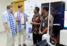 Presiden URI Terkesan dengan Aplikasi WakatobiAIS Presiden URI Terkesan dengan Aplikasi WakatobiAIS