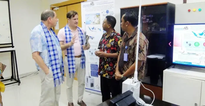 wakatobiais_uri Presiden URI Terkesan dengan Aplikasi WakatobiAIS