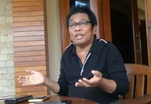 Gubernur Wajib Naikkan Pangkat Rony Yakob Jika Ingin Penuhi Janji Politiknya Ridwan Bae