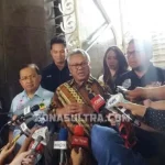 KPU RI Sepakat Panelis Debat Capres Teken Pakta Integritas Jaga Rahasia Soal KPU RI Sepakat Panelis Debat Capres Teken Pakta Integritas Jaga Rahasia Soal