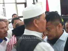 Bupati Busel Nonaktif Agus Feisal Divonis 8 Tahun Penjara Bupati Busel Nonaktif Agus Feisal Divonis 8 Tahun Penjara