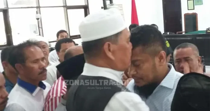 Bupati Busel Nonaktif Agus Feisal Divonis 8 Tahun Penjara