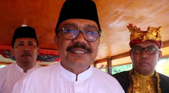 arhawi Arhawi Bupati Wakatobi