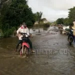 Jerit Warga Wungguloko Koltim di Tengah Luapan Banjir Jerit Warga Wungguloko Koltim di Tengah Luapan Banjir